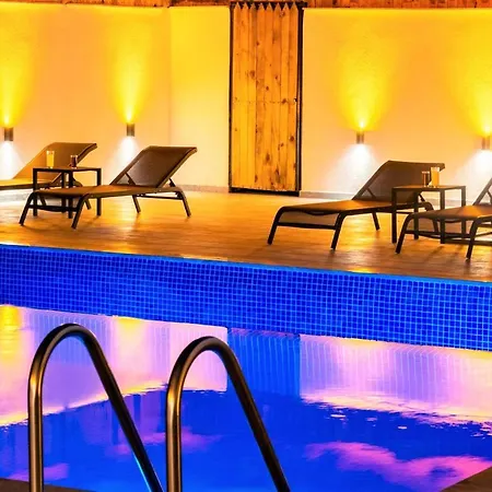 Ocean Villa *